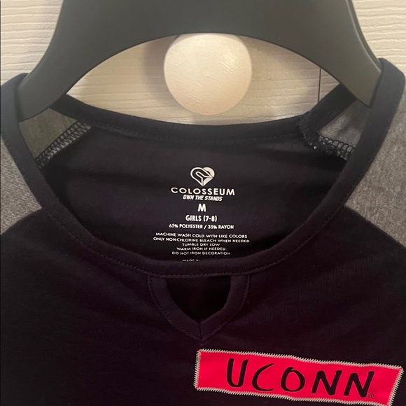 NWT Colosseum UConn Huskies Youth Long Sleeve T-Shirt - Picture 4 of 7